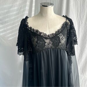 SOLD Vintage 70s Tosca Gothic Peignoir 2 PC Set - Size L - Babydoll Empire Waist